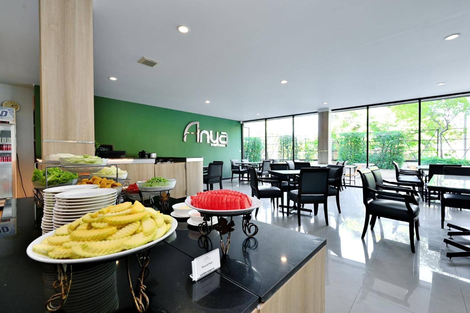 Hotel Anya Nana At Sukhumvit Bangkok Exterior foto